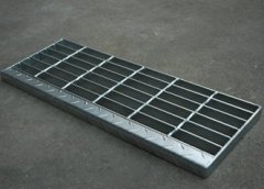 钢梯镀锌踏步板